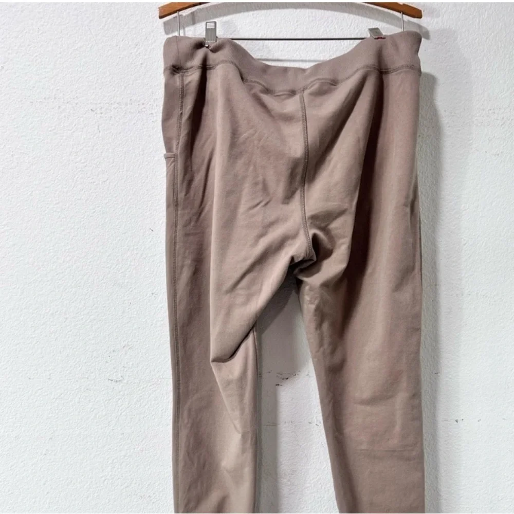MET sweatpants brown